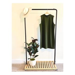 Like New Banana Republic Dress